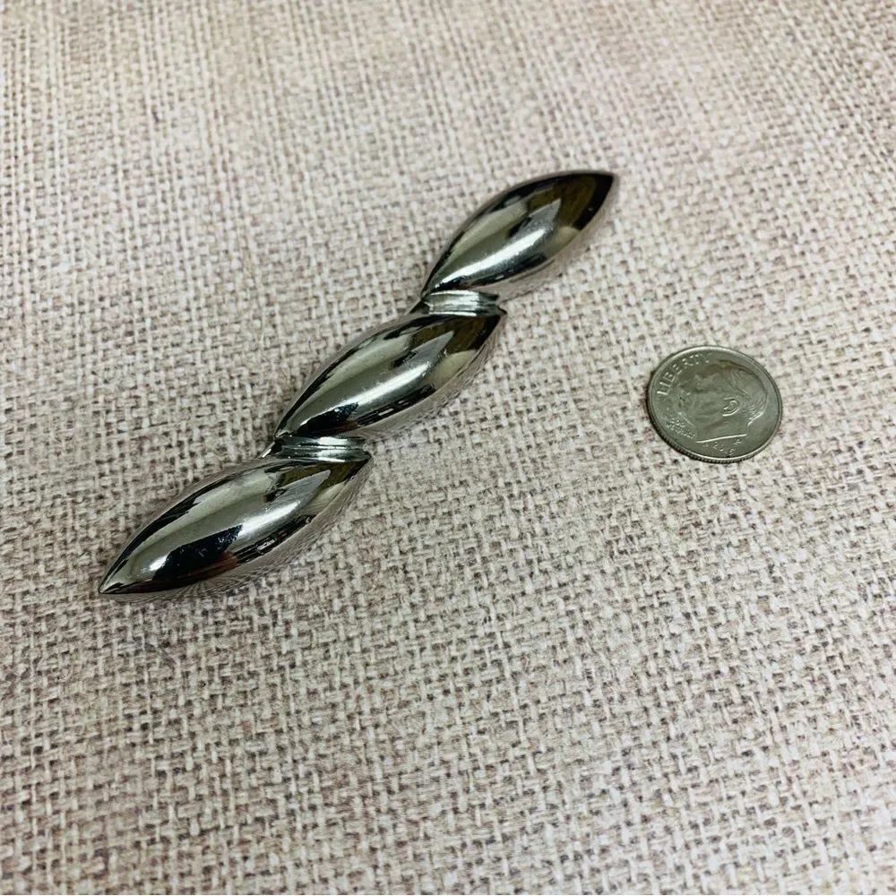 Silver Modernist Leaf Bar Brooch‎